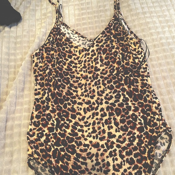 Leopard bodysuit - Picture 1 of 2